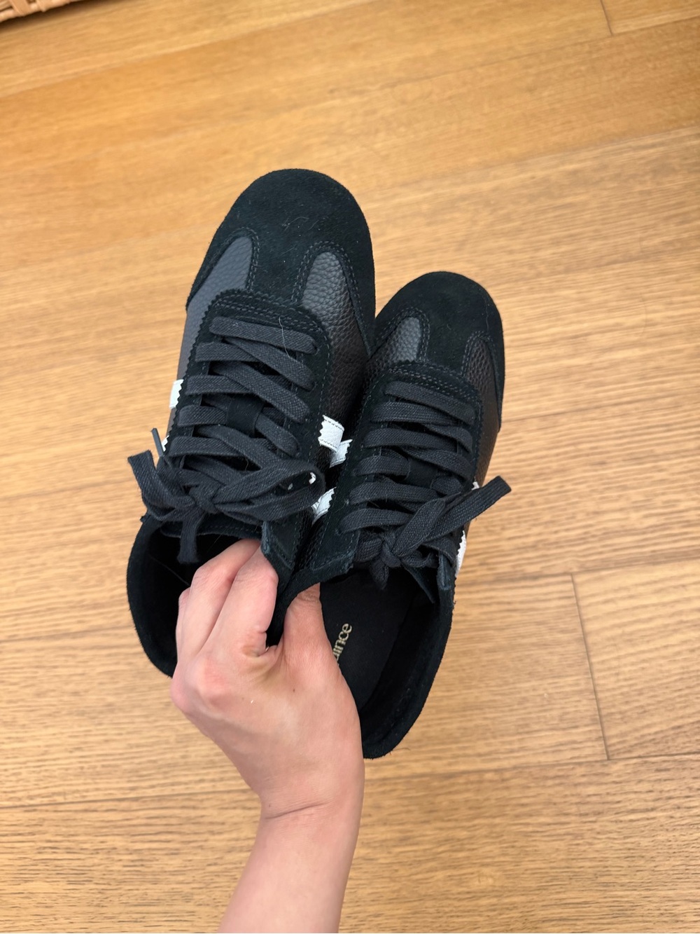 Quince Low Profile Black & White Sneakers - Picture 2 of 6